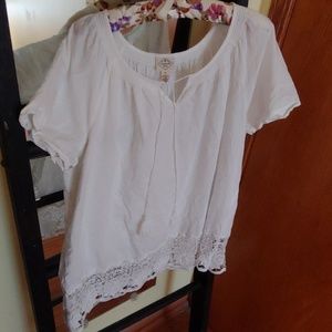 Beautiful summer top!
